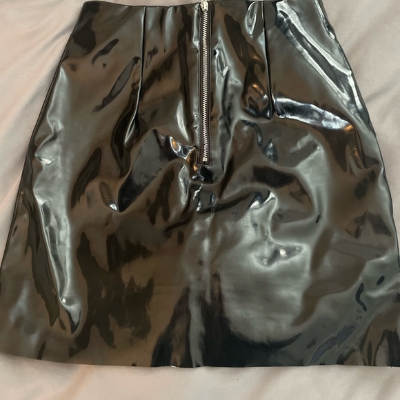 H&M Skirts Hm Zipper Skirt Poshmark